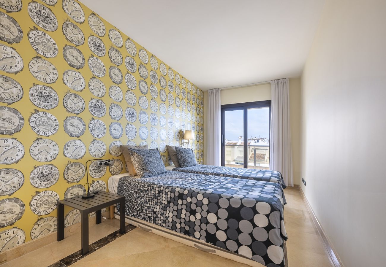 Apartment in Manilva - Marina del Castillo 2218