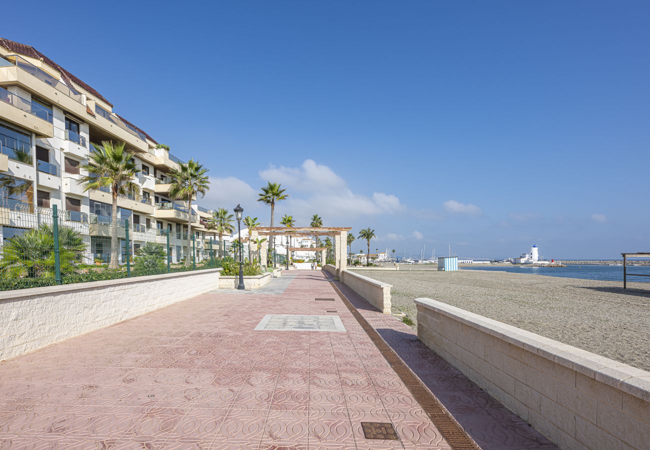 Apartment in Manilva - Marina del Castillo 2218