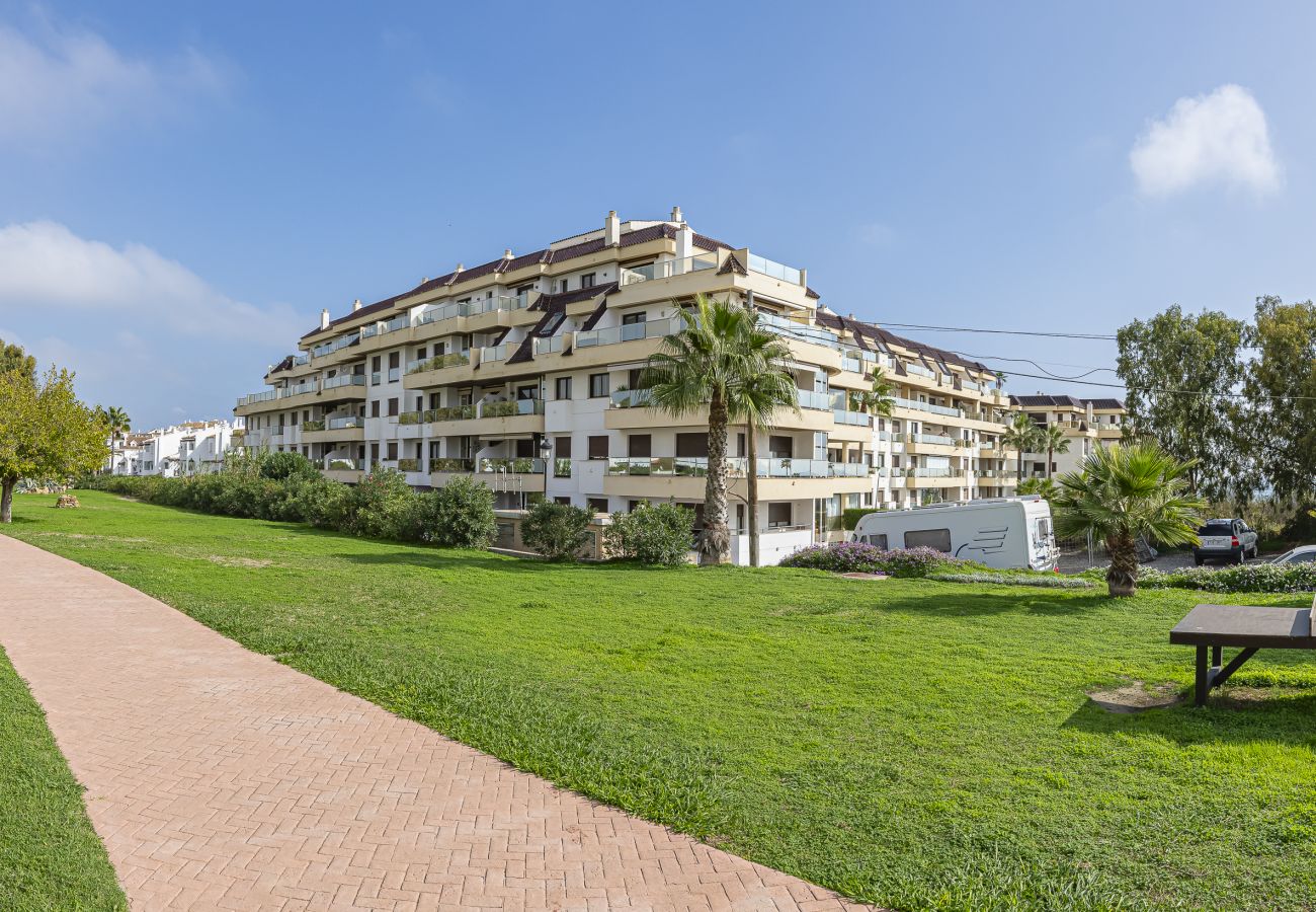 Apartment in Manilva - Marina del Castillo 2218