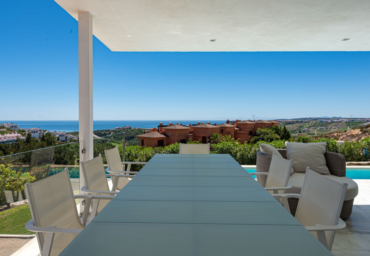 Villa in Casares - Villa Dona Julia 2410 Golf and Sea views