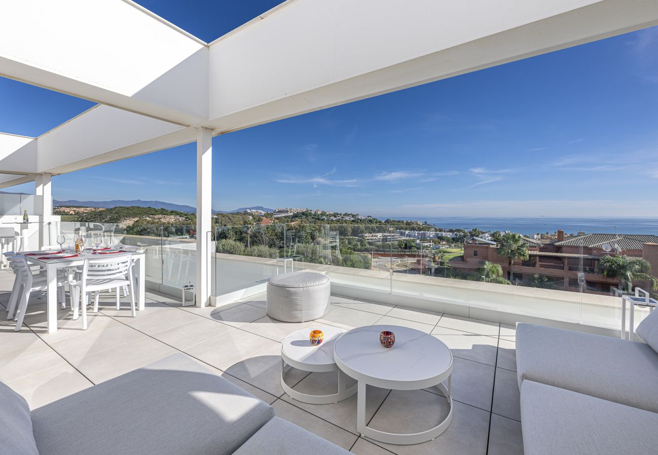 Apartment in Casares - Luxury Penthouse with Seaview 5010