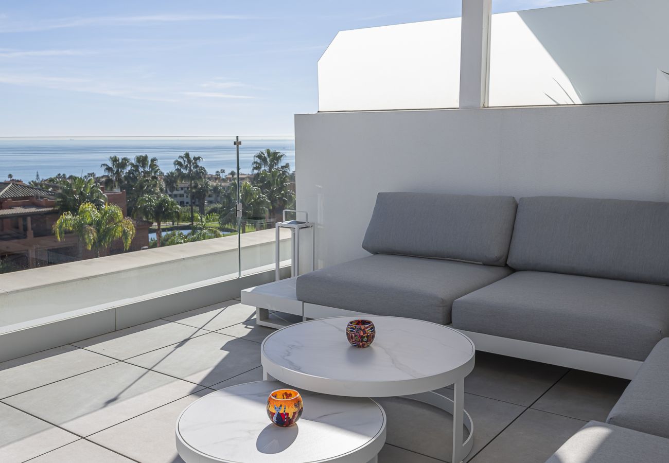 Apartment in Casares - Luxury Penthouse with Seaview 5010