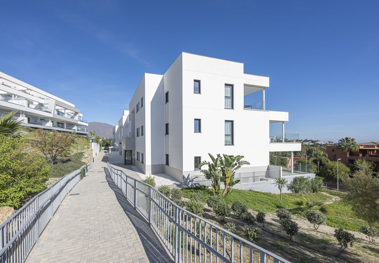 Apartment in Casares - Luxury Penthouse with Seaview 5010